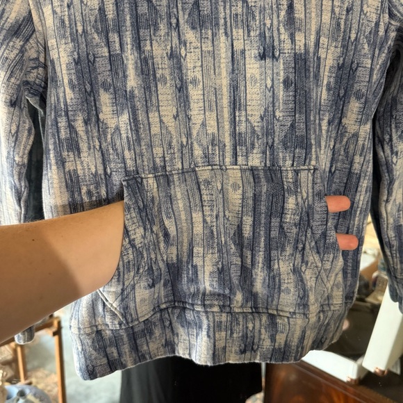 Abercrombie Kids Rustic Blue Warm Long Sleeve Sweatshirt Hoodie Pullover - Picture 2 of 9